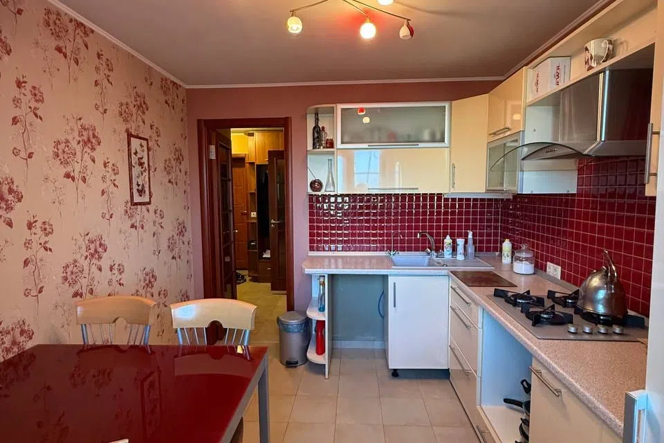 Продаётся 2-комнатная квартира, 52 м²