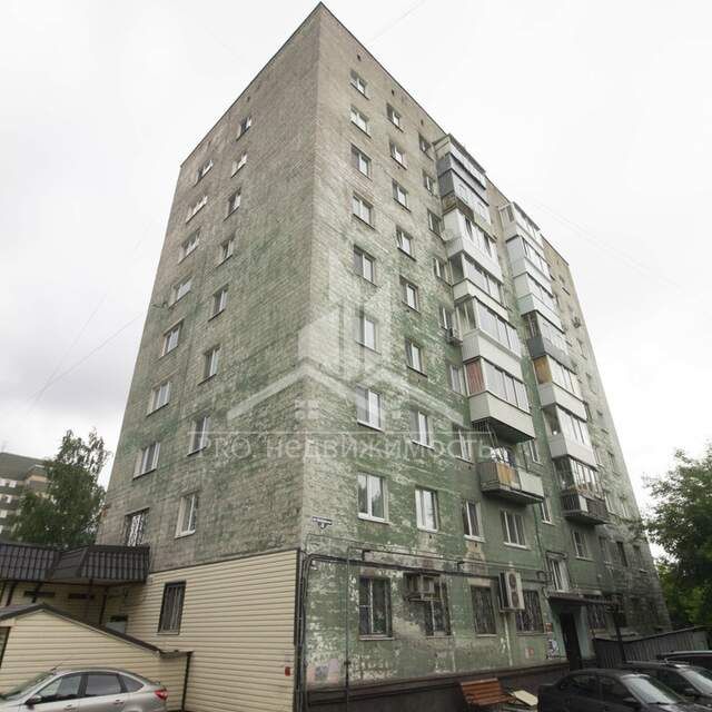 Продаётся 4-комнатная квартира, 93.4 м²