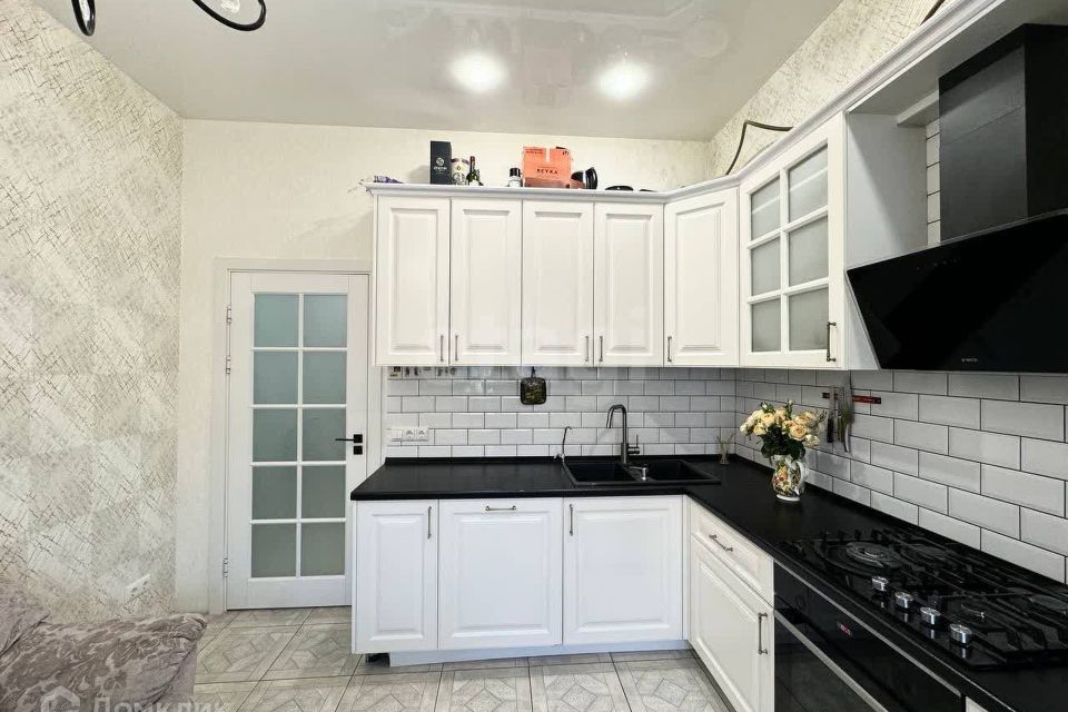Продаётся 3-комнатная квартира, 78.7 м²