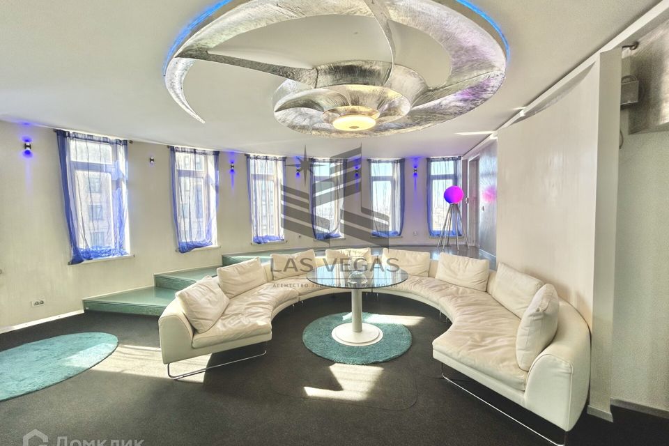 Сдаётся 3-комнатная квартира, 100 м²