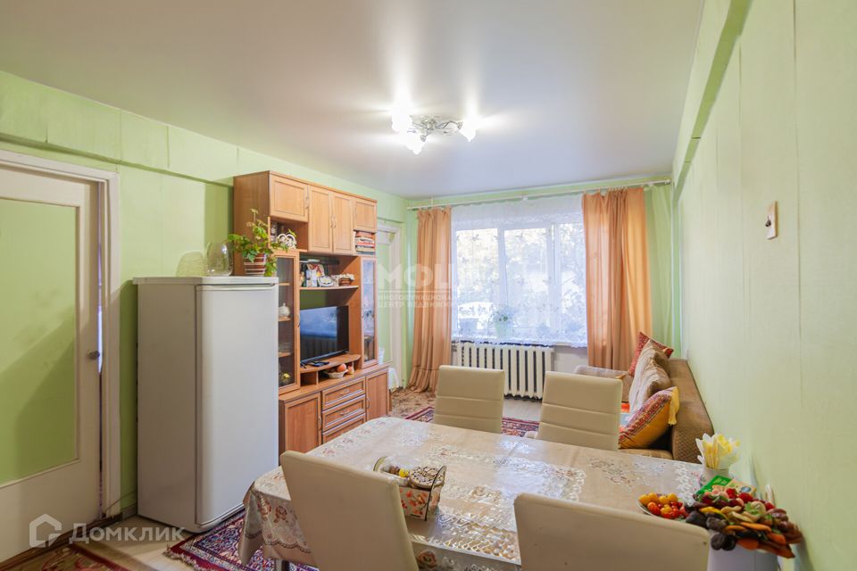 Продаётся 3-комнатная квартира, 49.6 м²