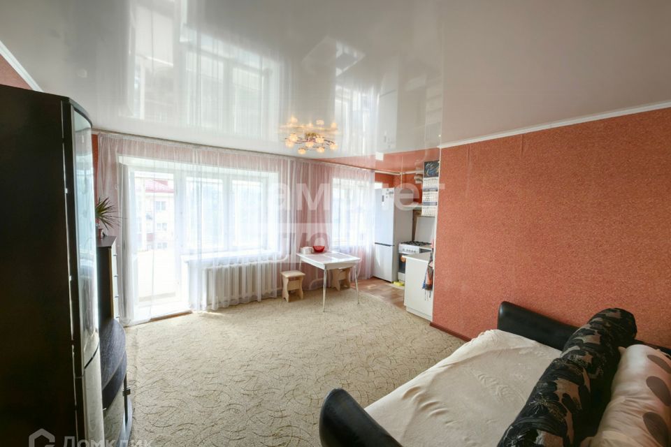 Продаётся 2-комнатная квартира, 43.3 м²