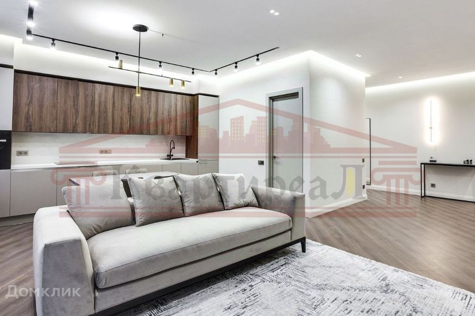 Сдаётся 3-комнатная квартира, 100 м²