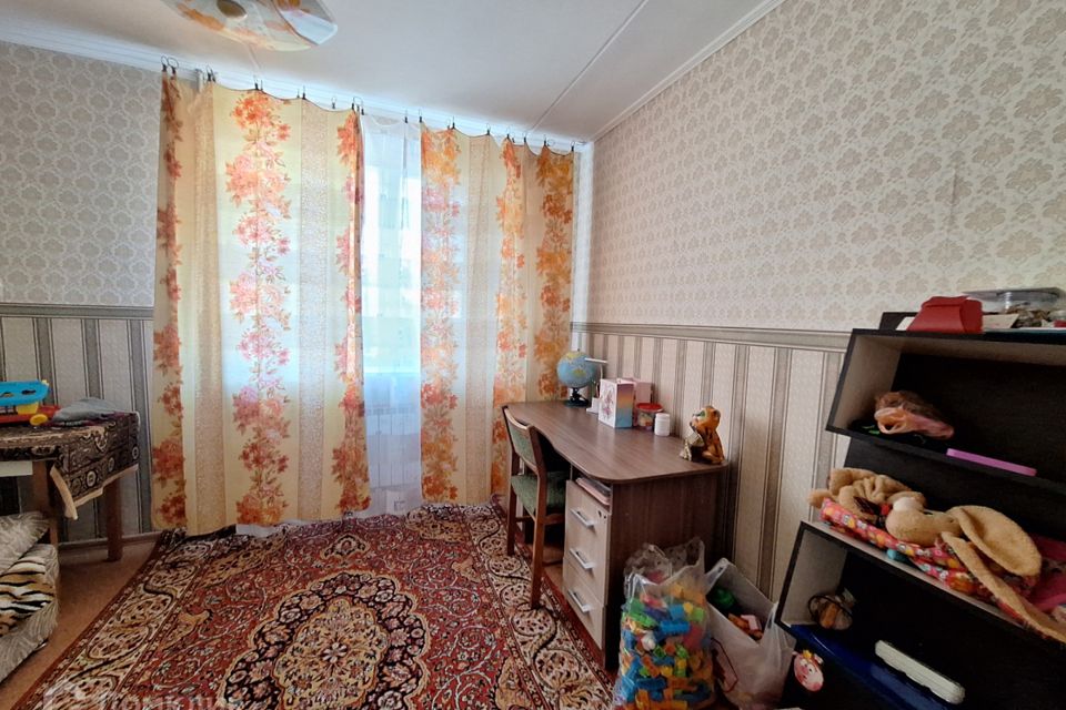 Продаётся 4-комнатная квартира, 76.6 м²