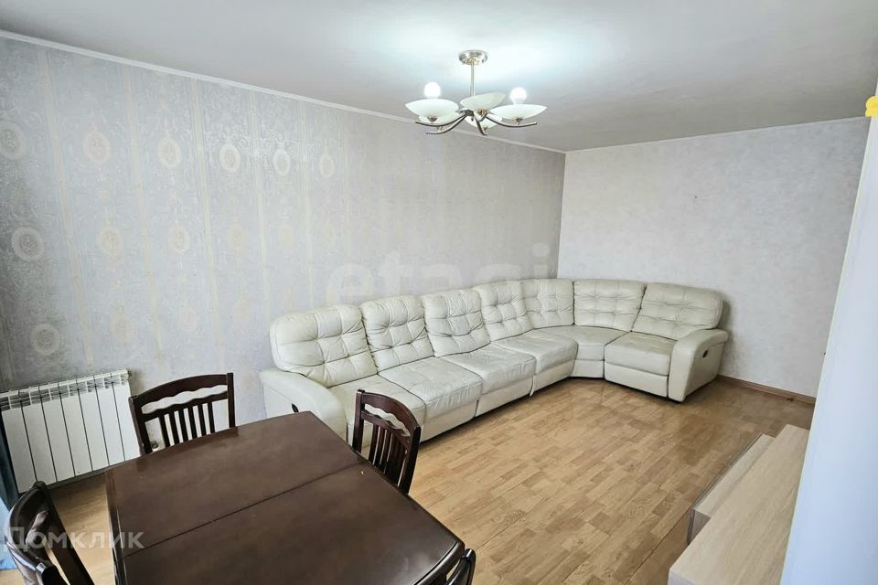 Продаётся 3-комнатная квартира, 62 м²