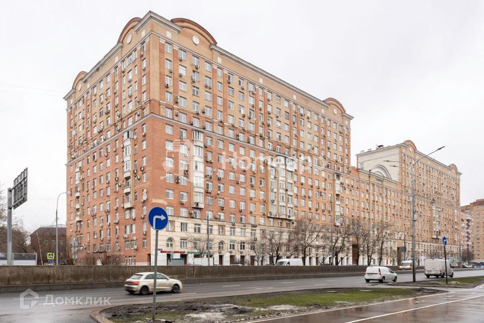 Продаётся 2-комнатная квартира, 69.5 м²