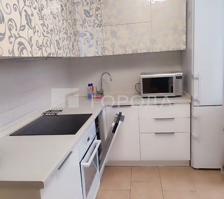Сдаётся 2-комнатная квартира, 62.6 м²