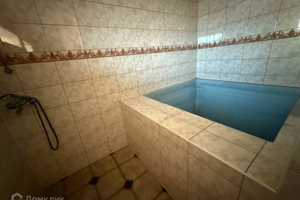 Продаётся 2-этажный дом, 258.1 м²