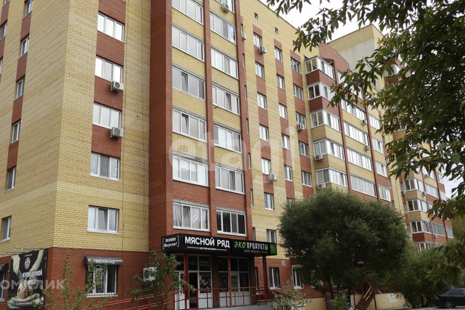 Продаётся 1-комнатная квартира, 42 м²