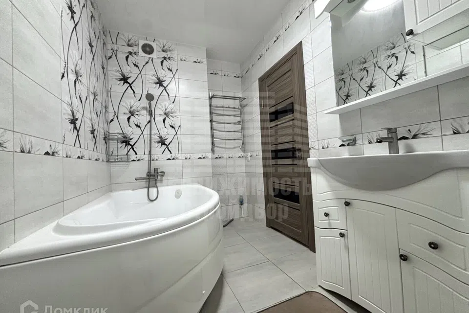 Продаётся 3-комнатная квартира, 91.9 м²