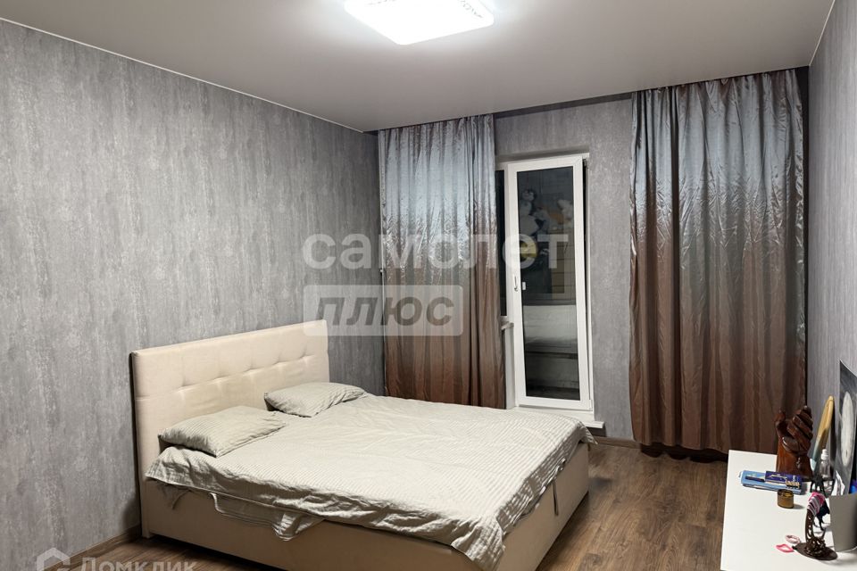 Сдаётся 1-комнатная квартира, 42 м²