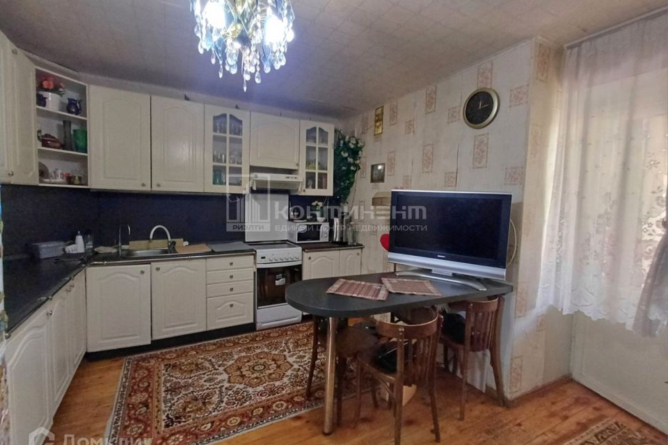 Продаётся 3-комнатная квартира, 106.9 м²