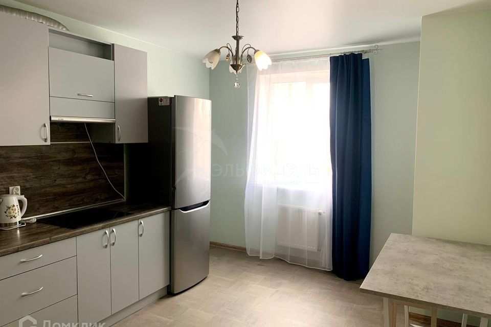 Сдаётся 1-комнатная квартира, 42.5 м²