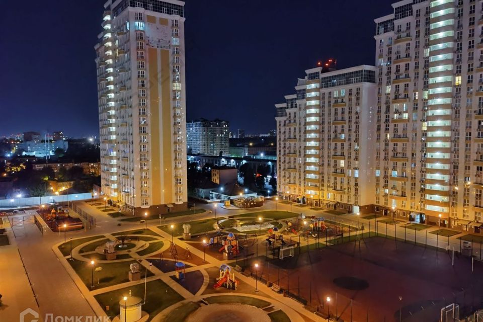 Продаётся 2-комнатная квартира, 61 м²