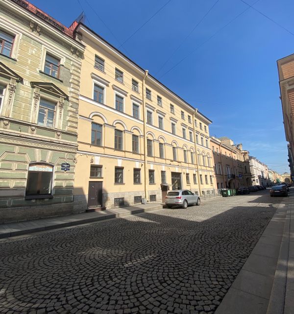 Продаётся 5-комнатная квартира, 125.8 м²
