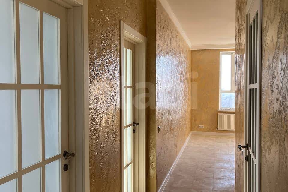 Продаётся 2-комнатная квартира, 56 м²