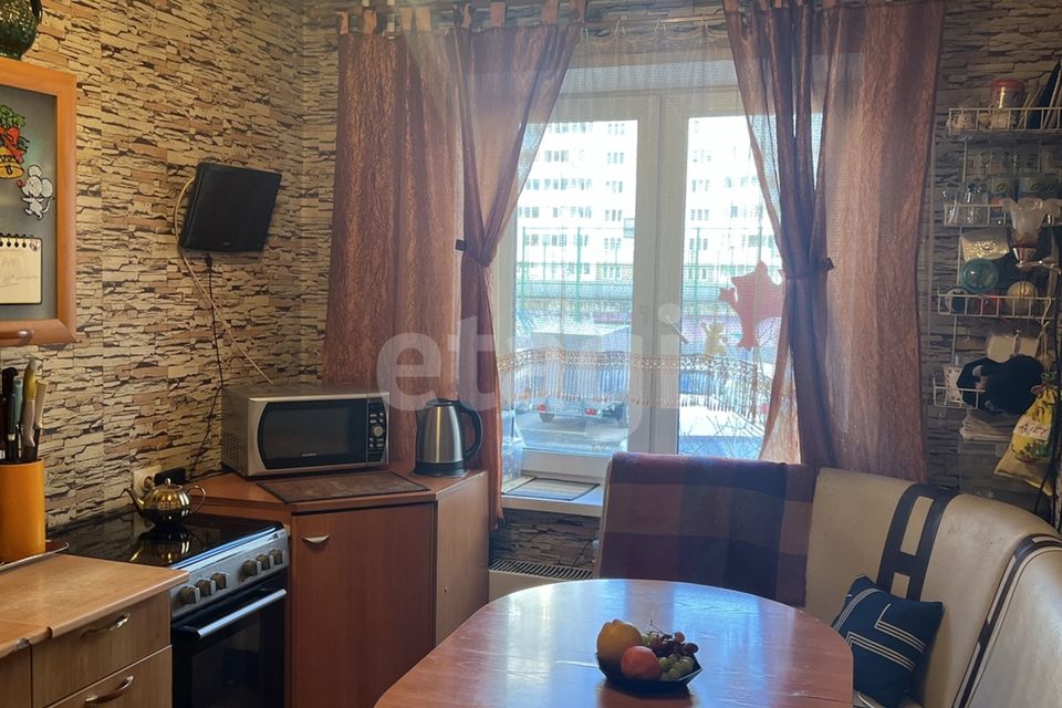 Продаётся 3-комнатная квартира, 66.3 м²