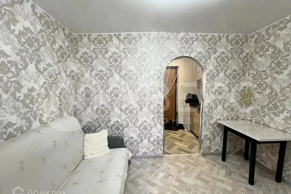 Продаётся 1-комнатная квартира, 13.5 м²