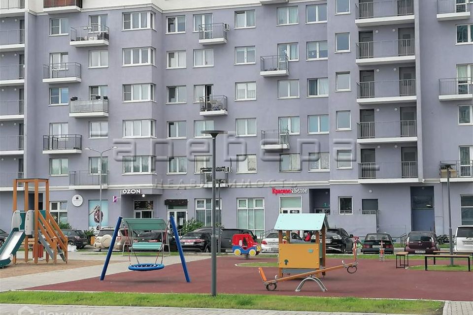 Сдаётся 2-комнатная квартира, 65 м²