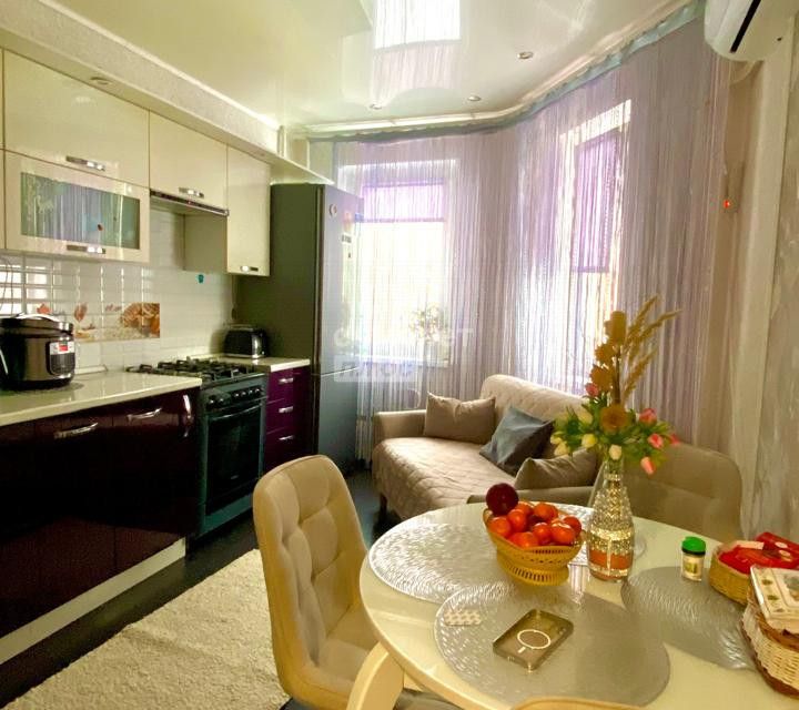 Продаётся 2-комнатная квартира, 59.1 м²