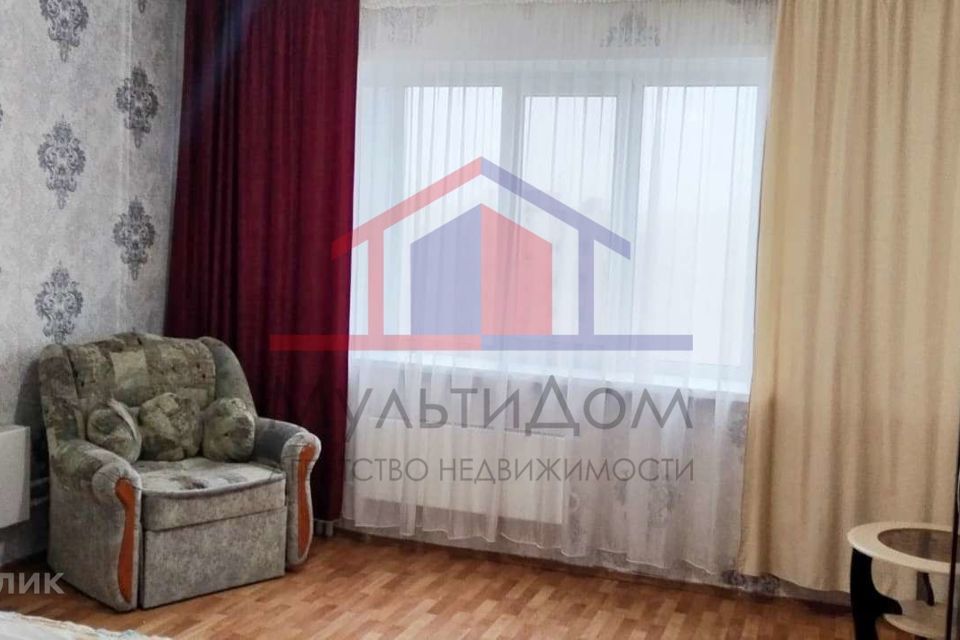 Продаётся 1-комнатная квартира, 42.1 м²