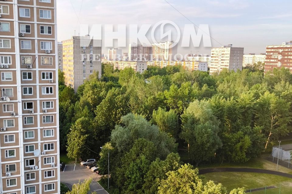 Продаётся 4-комнатная квартира, 98.9 м²