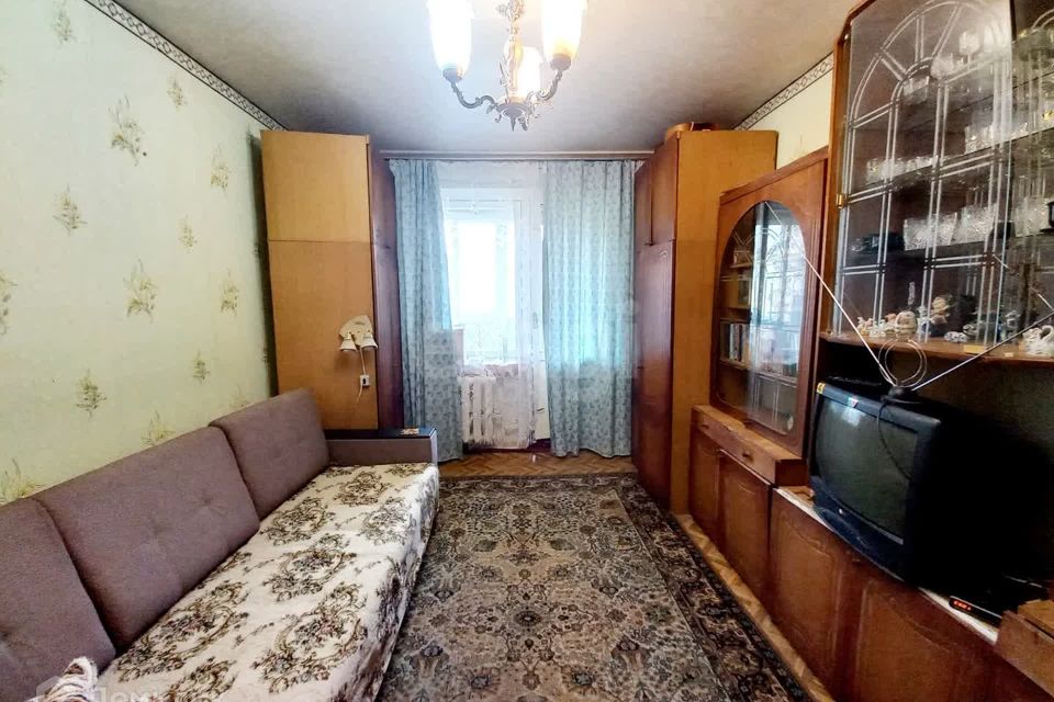 Продаётся 3-комнатная квартира, 65.8 м²