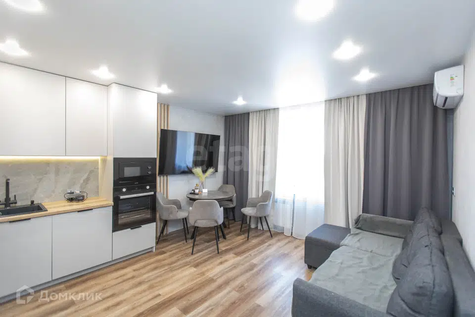 Продаётся 2-комнатная квартира, 64 м²