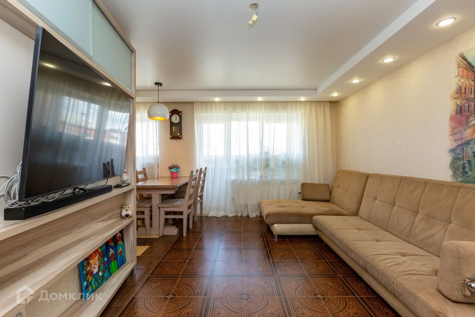 Продаётся 4-комнатная квартира, 71.8 м²