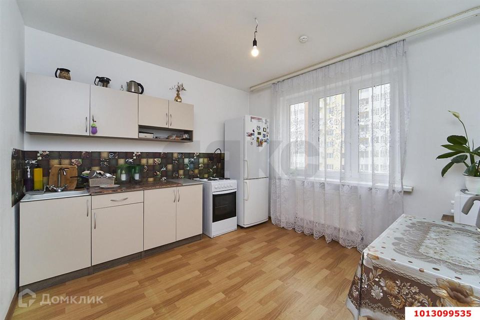 Продаётся 2-комнатная квартира, 70 м²