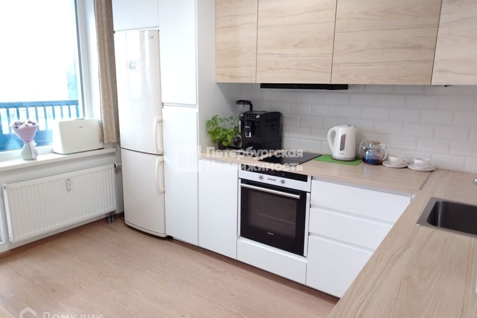 Продаётся 1-комнатная квартира, 32 м²