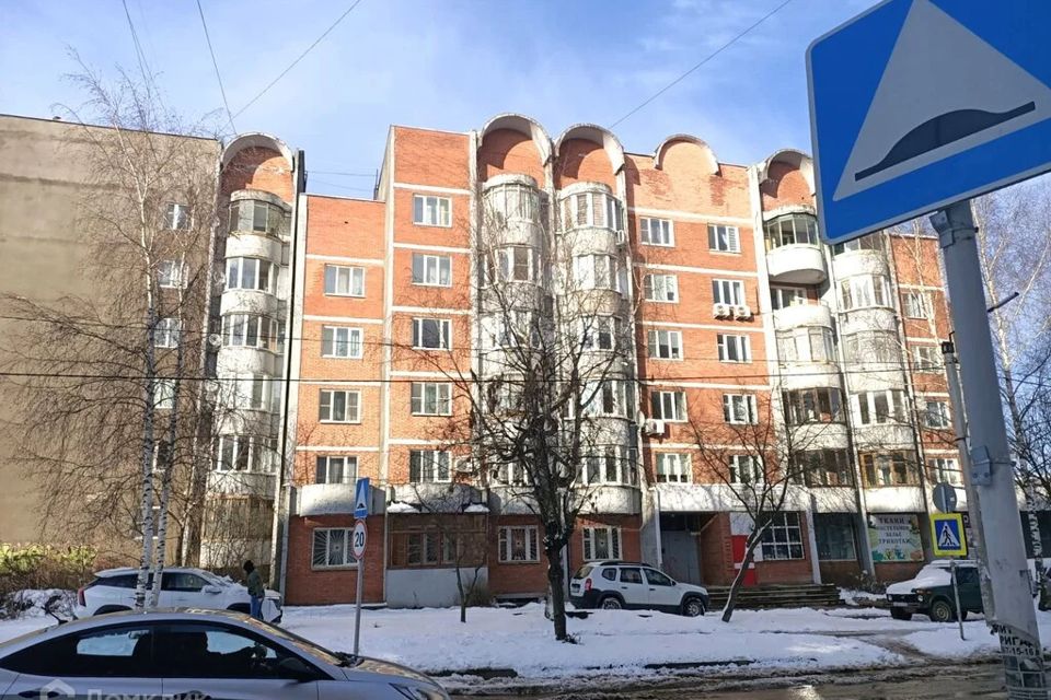 Продаётся 2-комнатная квартира, 54.4 м²