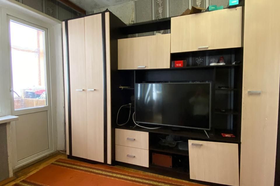 Продаётся 3-комнатная квартира, 50.1 м²
