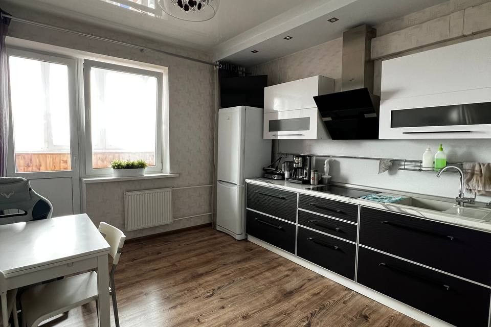 Продаётся 1-комнатная квартира, 46.7 м²