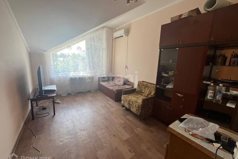 Продаётся 1-комнатная квартира, 50 м²