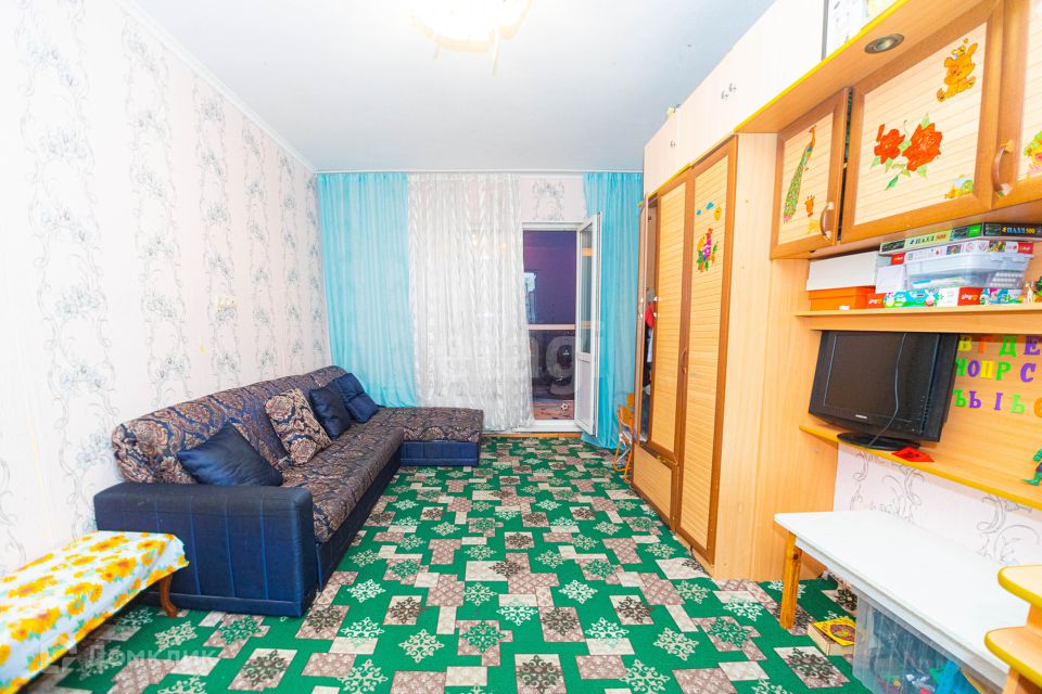 Продаётся 1-комнатная квартира, 43.2 м²