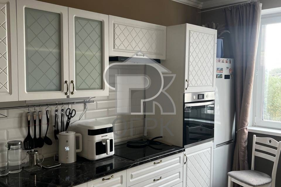 Продаётся 1-комнатная квартира, 40 м²