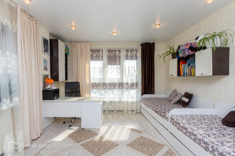 Продаётся 2-комнатная квартира, 70.5 м²