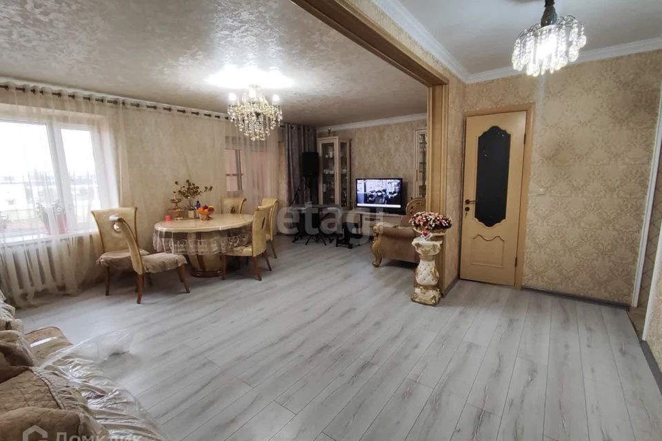 Продаётся 5-комнатная квартира, 120 м²