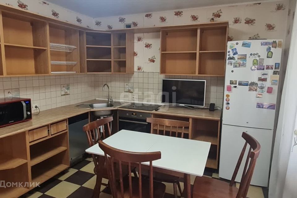 Продаётся 1-комнатная квартира, 48 м²