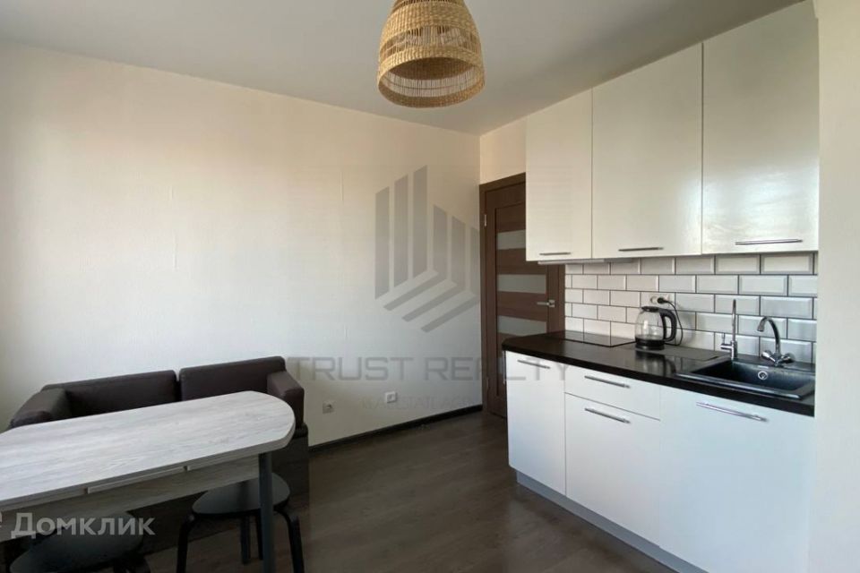 Сдаётся 1-комнатная квартира, 39 м²