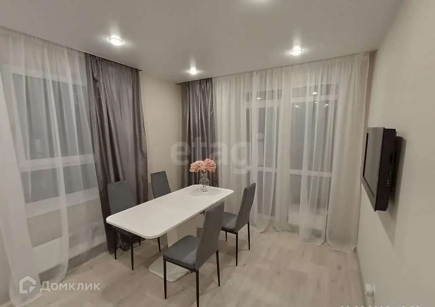 Сдаётся 2-комнатная квартира, 53 м²