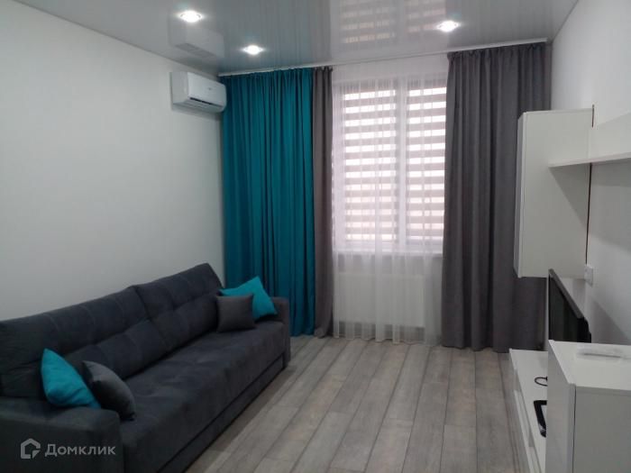 Продаётся 1-комнатная квартира, 37.8 м²