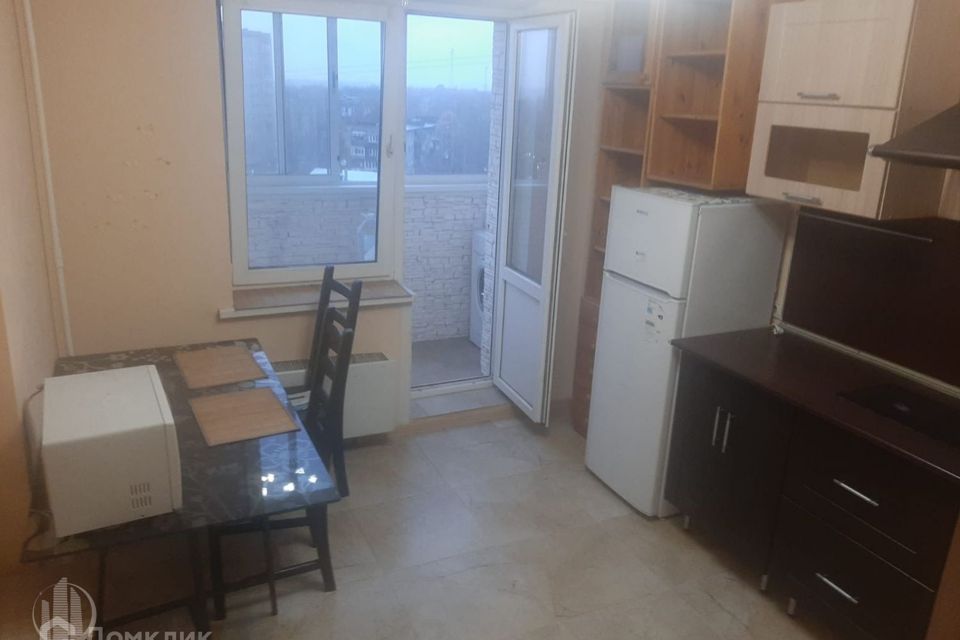 Продаётся 1-комнатная квартира, 46 м²