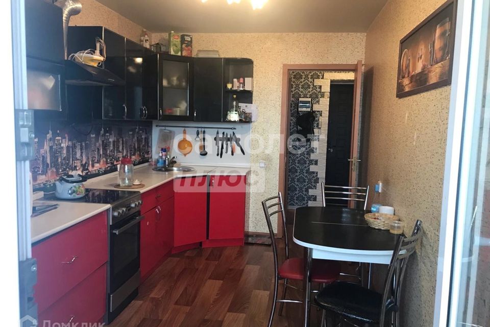 Продаётся 1-комнатная квартира, 38 м²
