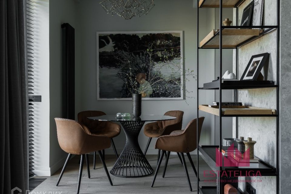 Продаётся 1-комнатная квартира, 42 м²