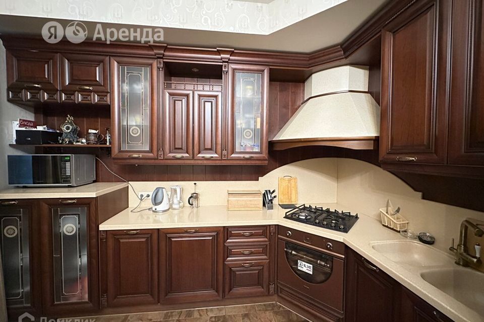 Сдаётся 4-комнатная квартира, 99 м²