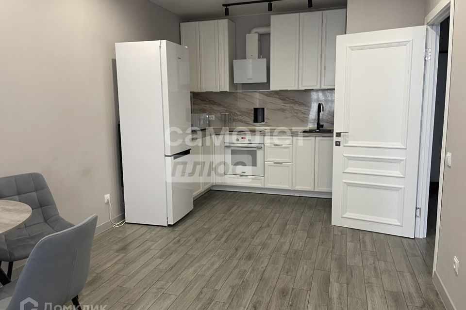 Сдаётся 1-комнатная квартира, 38 м²