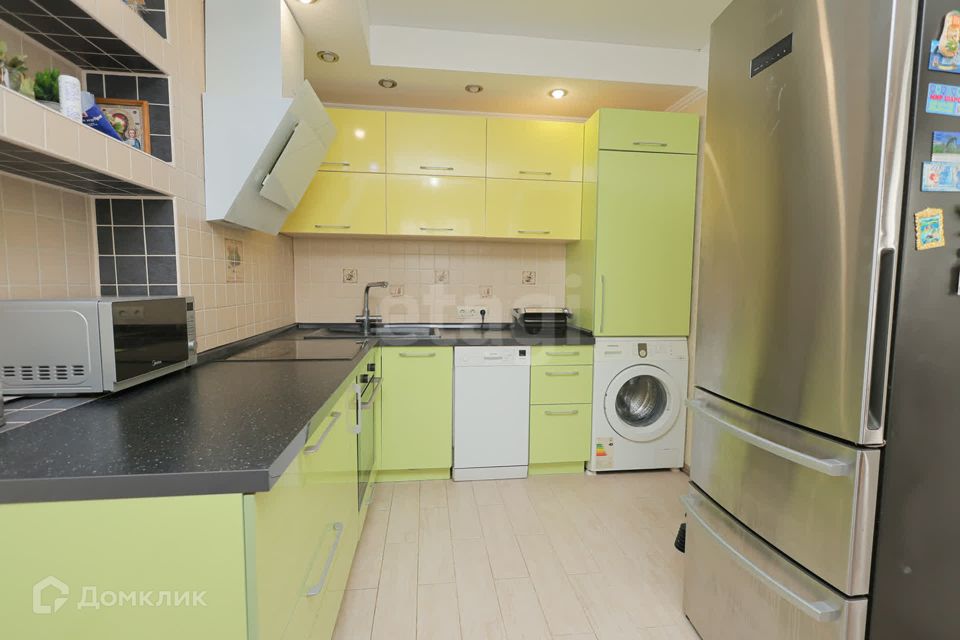 Продаётся 4-комнатная квартира, 113.3 м²