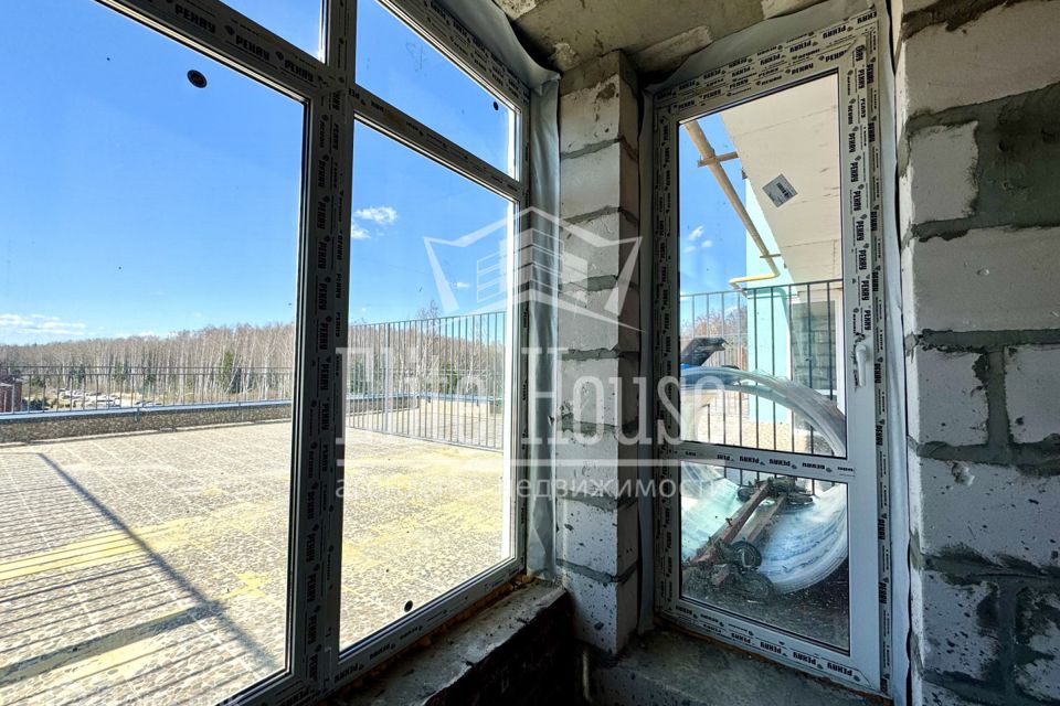 Продаётся 1-комнатная квартира, 41.9 м²
